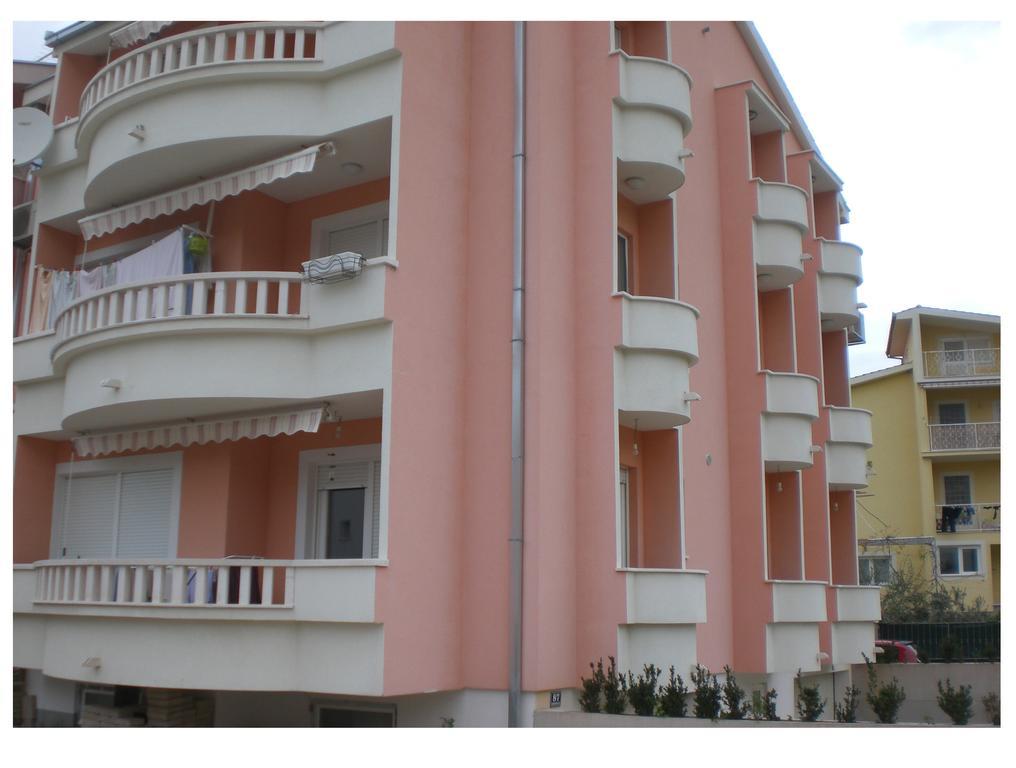 Apartment Leptir Podstrana Rom bilde